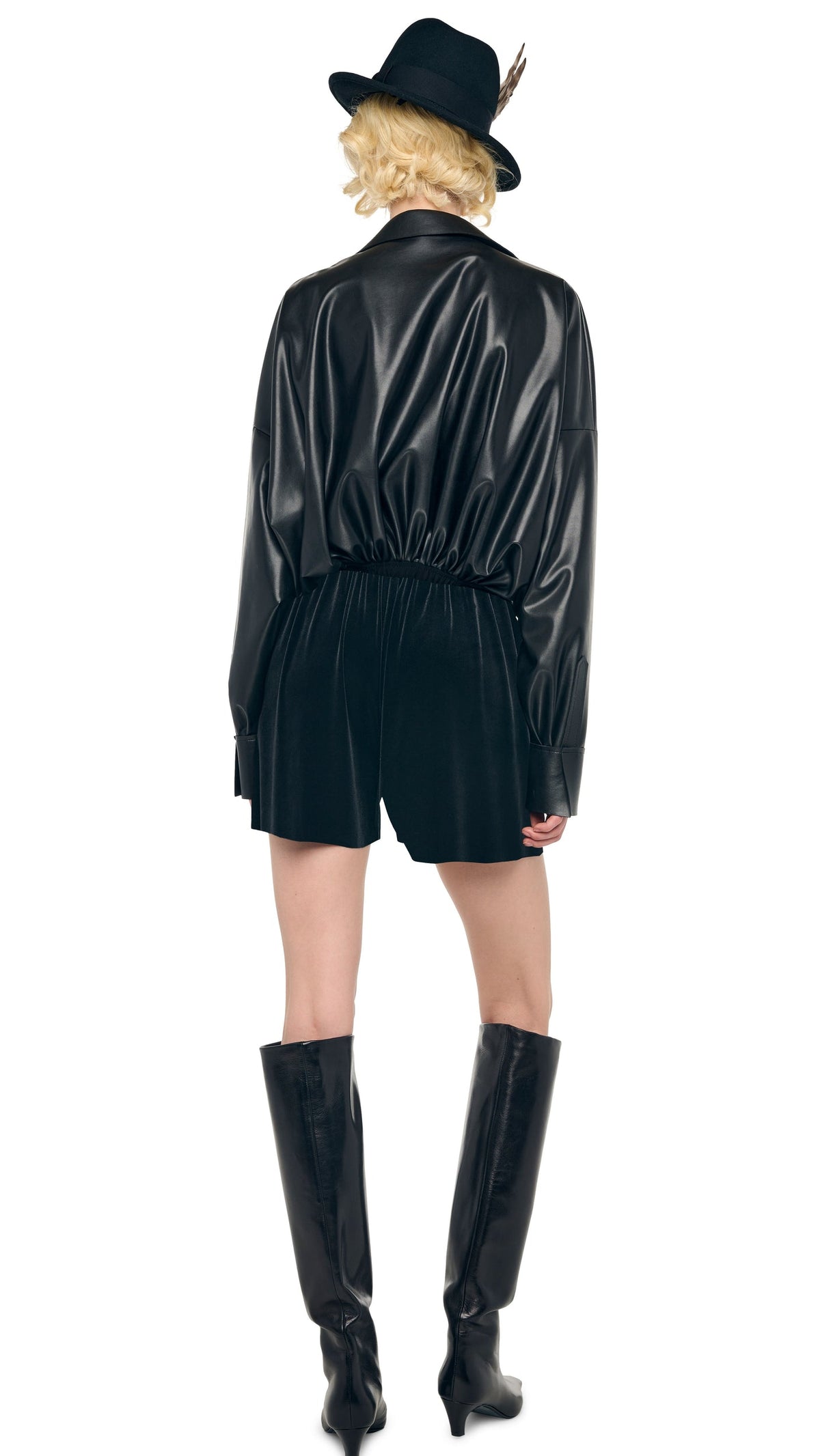 Norma Kamali MENS PLEAT SHORT