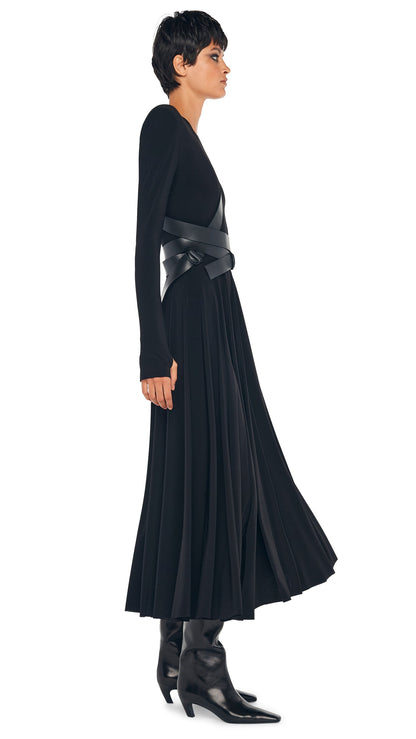 Norma Kamali LS SHOULDER PAD V NECK FLARED DRESS