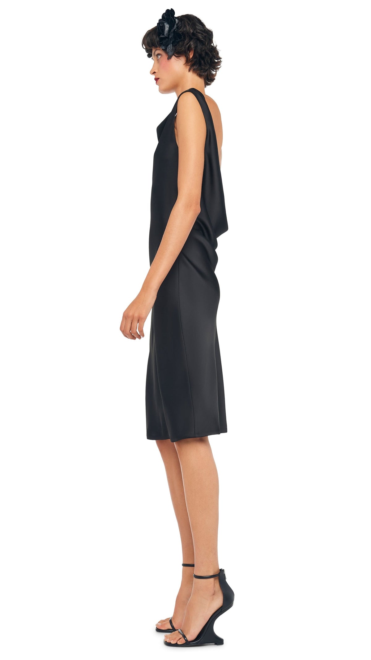 Norma Kamali SLEEVELESS LOW BACK DRAPE DRESS