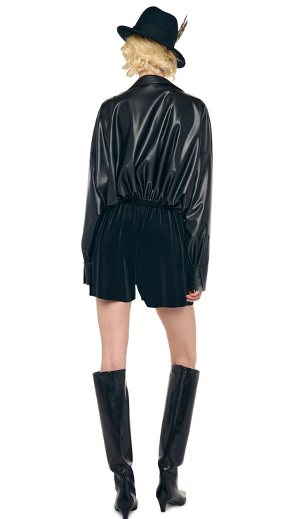 Norma Kamali MENS PLEAT SHORT